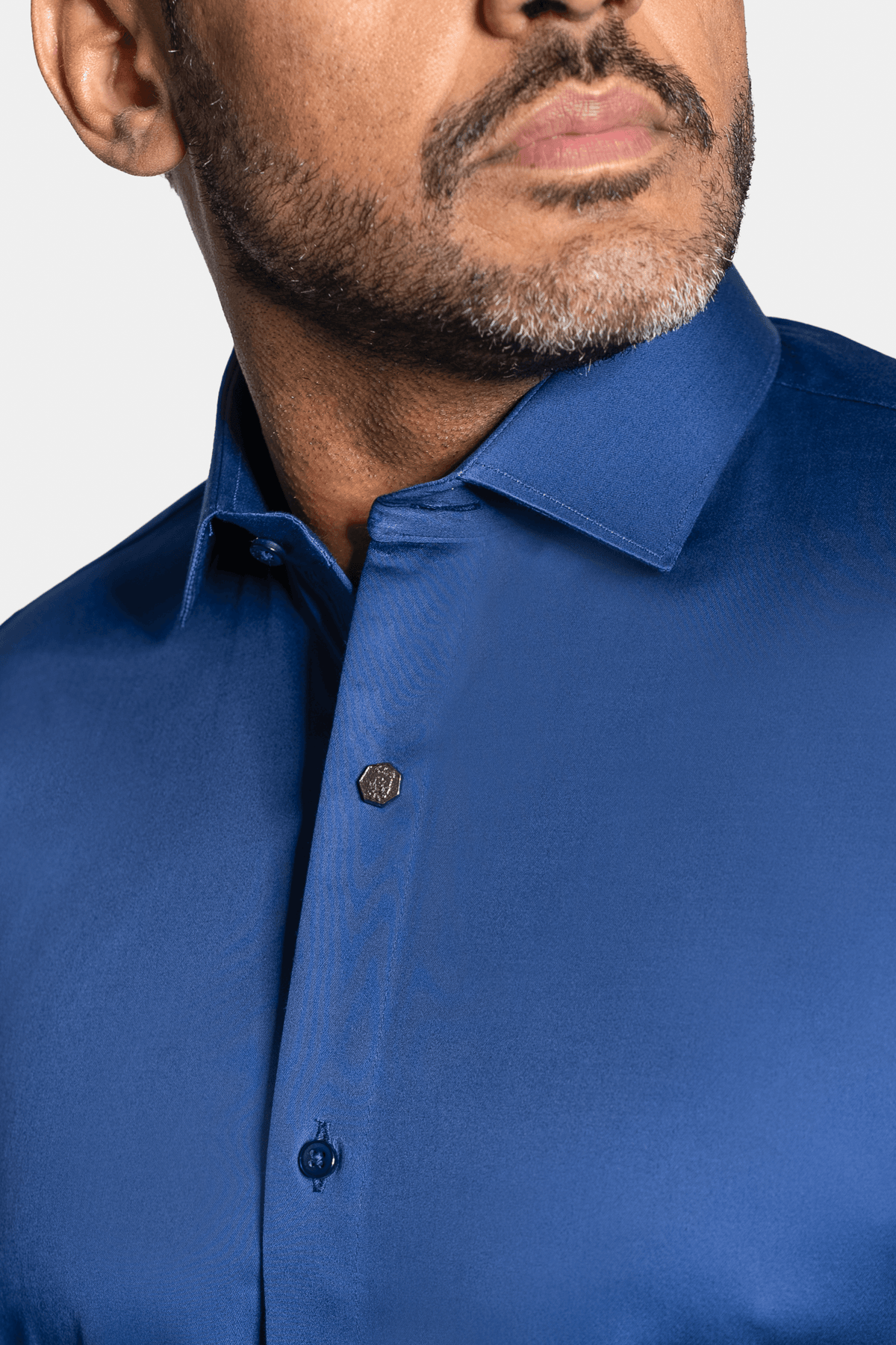 CAMISA ACETINADA LEONE