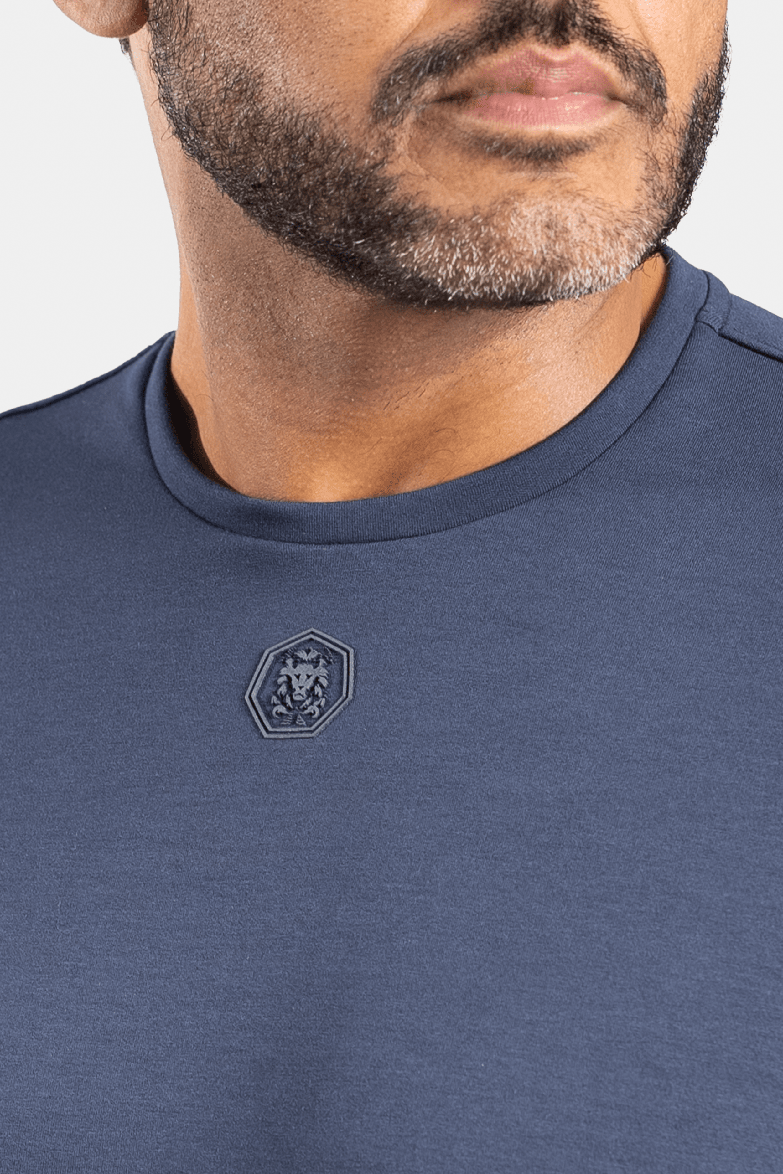 CAMISETA ADDEN LEONE