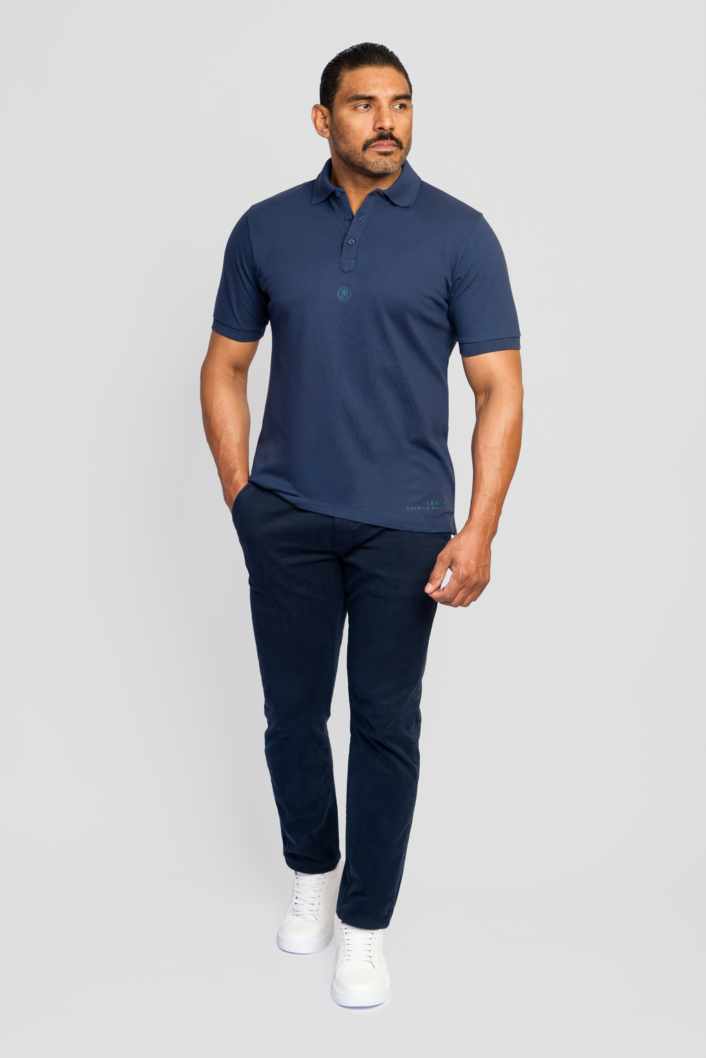 Calça Sarja Chino Leone