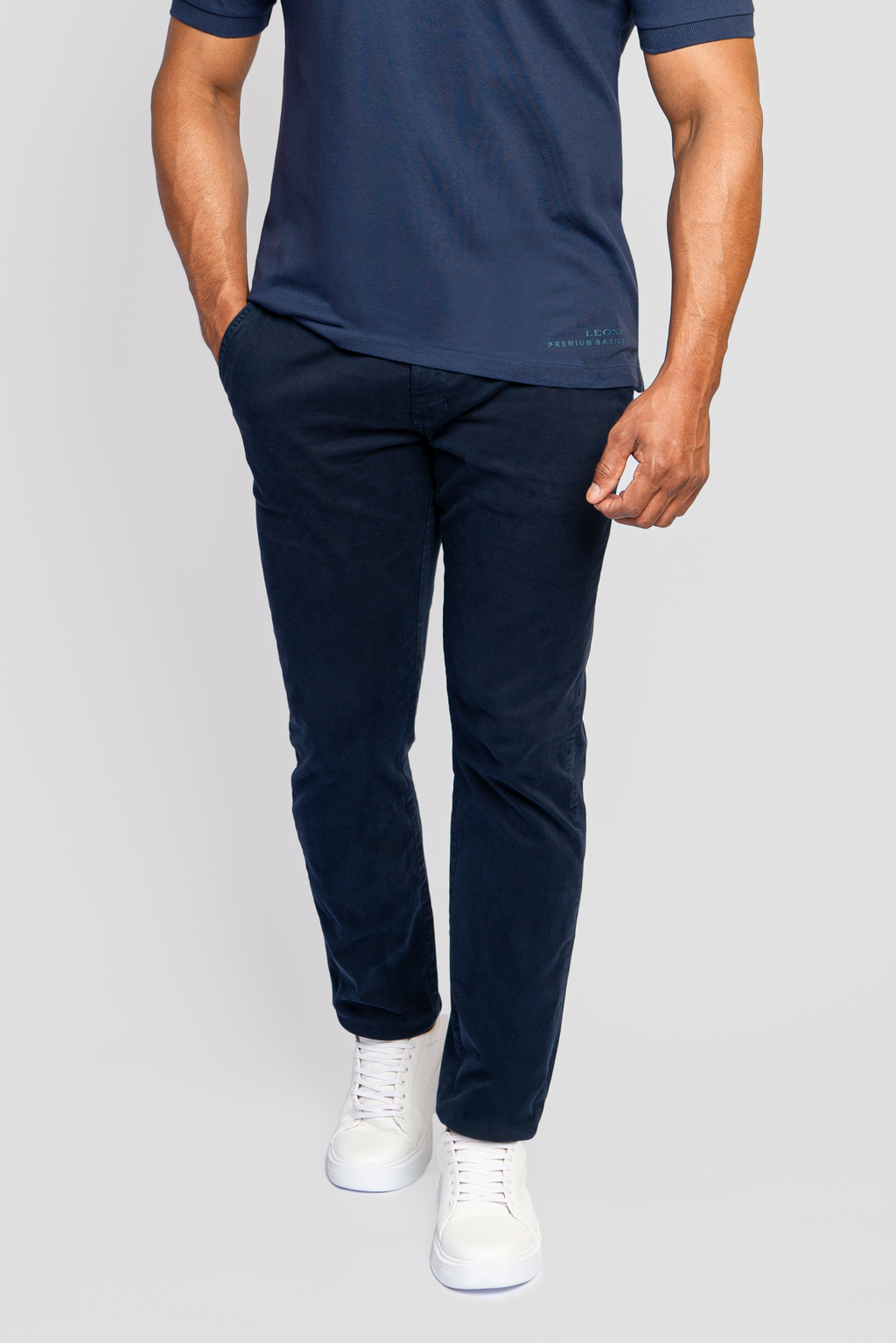 Calça Sarja Chino Leone