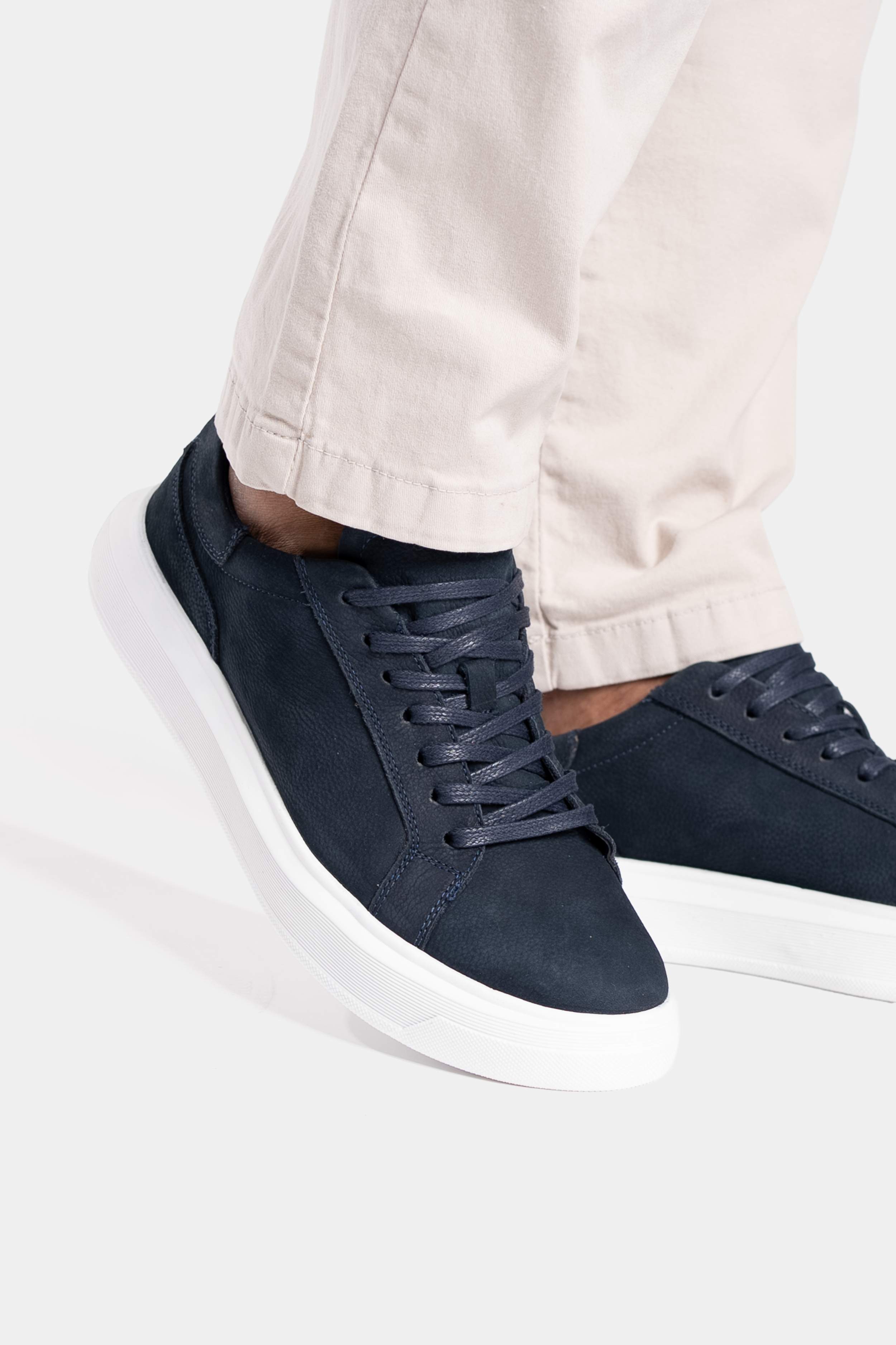 SNEAKER CRLN