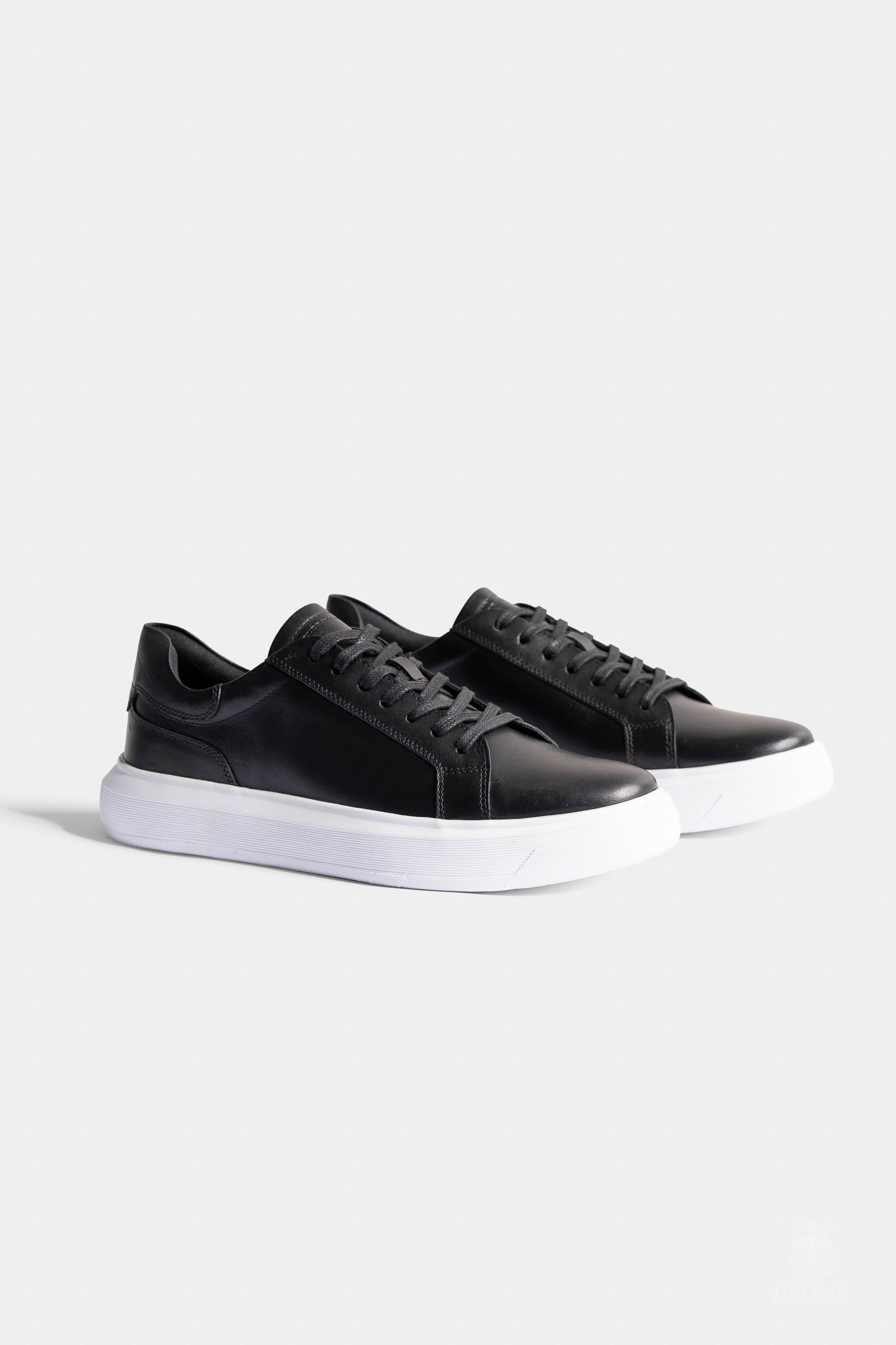 SNEAKER CRLN