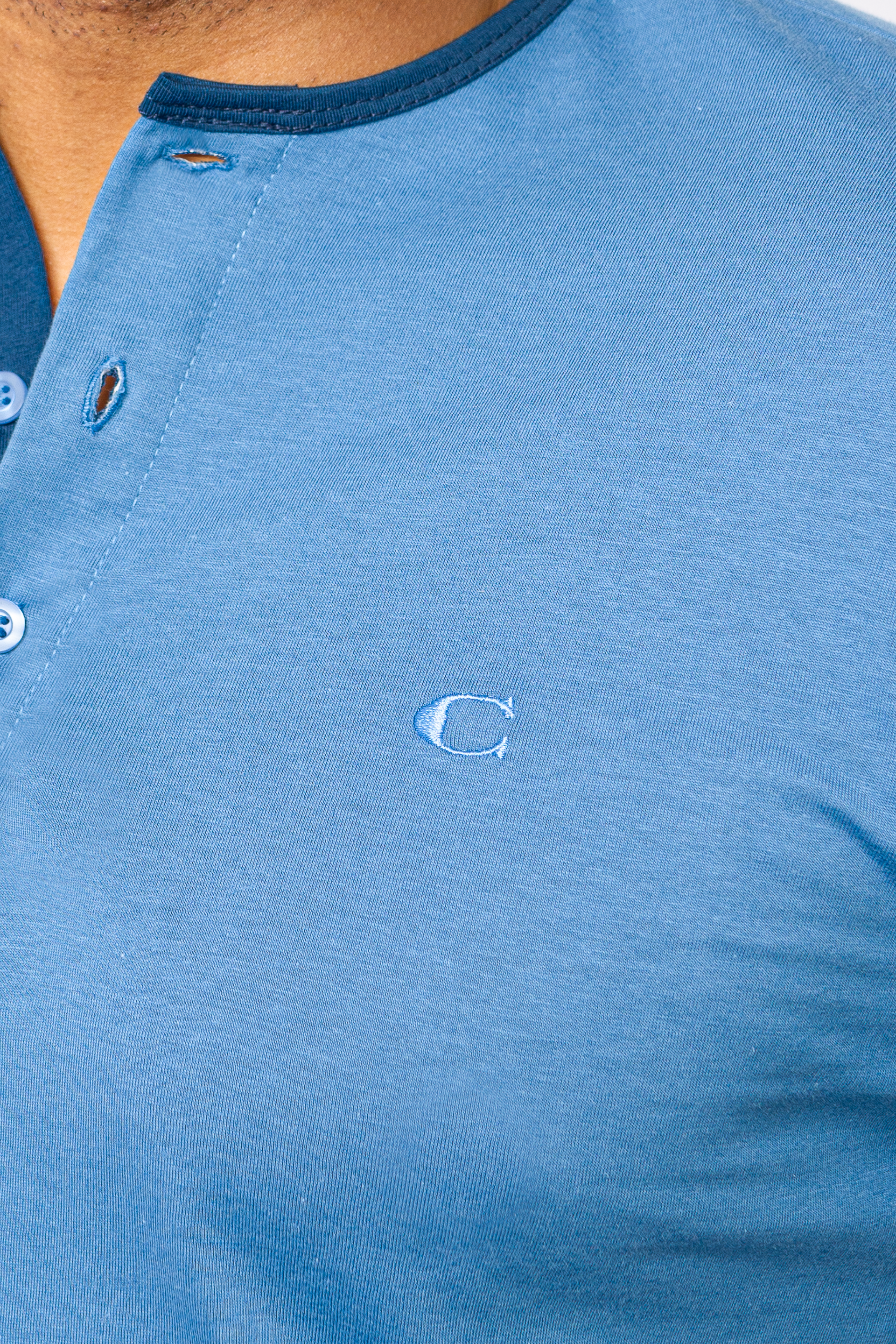T-shirt henley Linha C